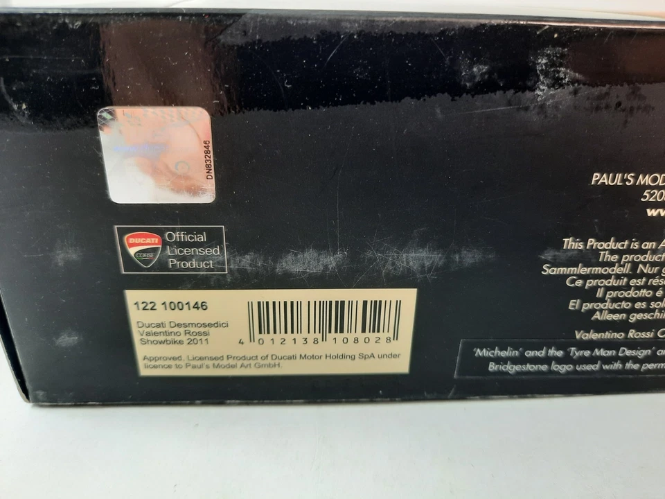 Minichamps Ducati Desmosedici GP11 Valentino Rossi showbike 2011 1/12 122100146 - Immagine 4 di 4