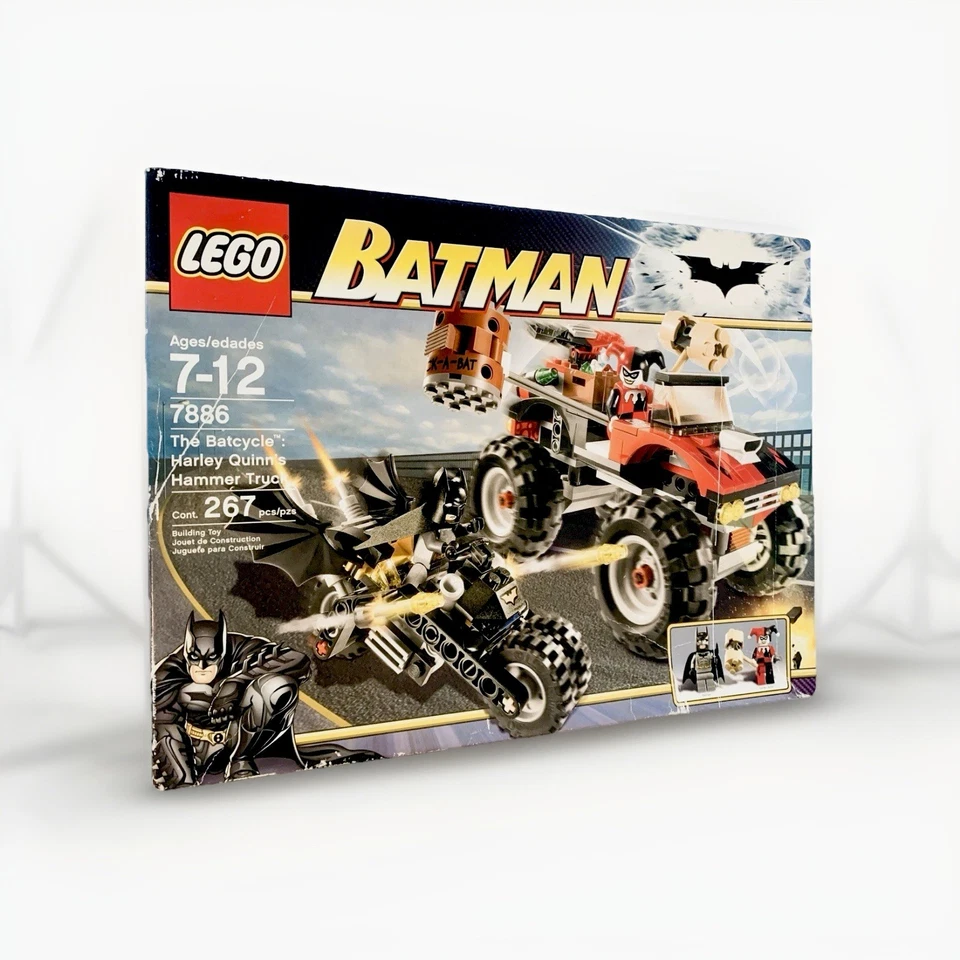LEGO Batman: The Batcycle: Harley Quinn's Hammer Truck (7886) Nuevo, Caja Sellada. Foto 2 de 4