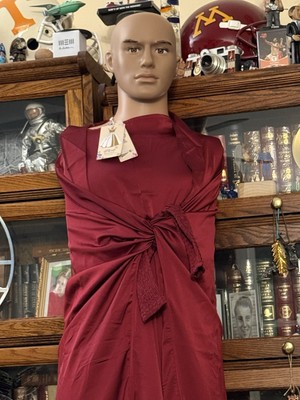 Ibtom Castle Muslim Dress Robe Burgundy Elastic Cuffs