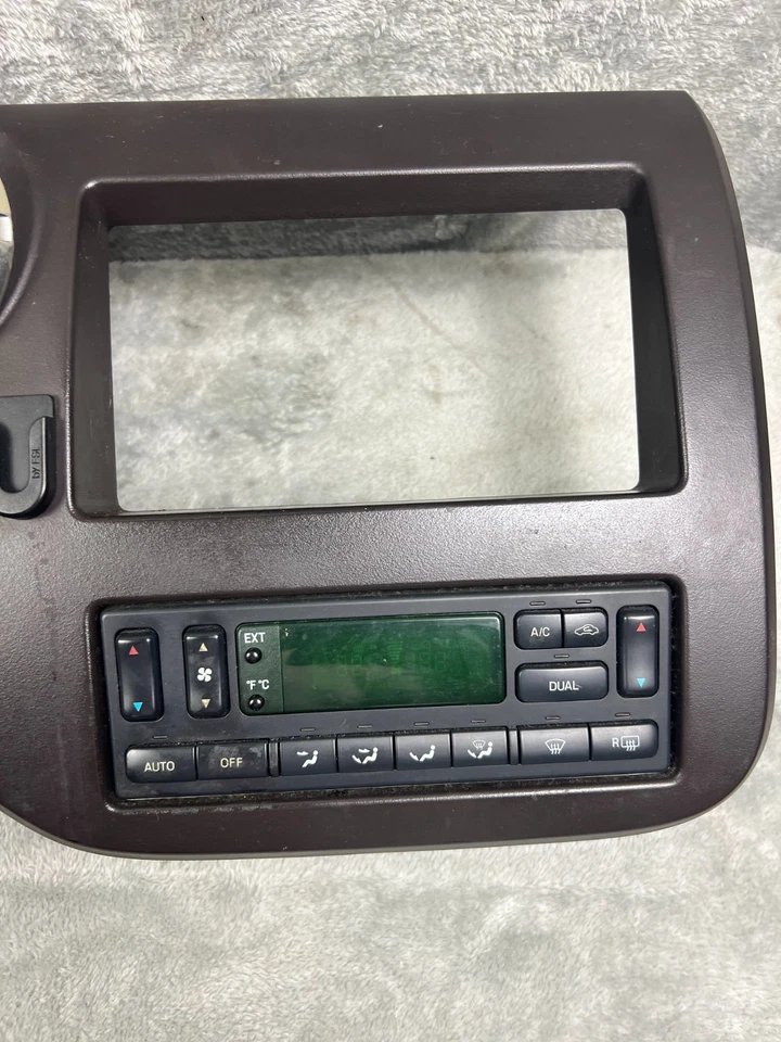 Cuadro de instrumentos Ford Expedition 2003-2006 tablero moldura luces de control climático Foto 2 de 4