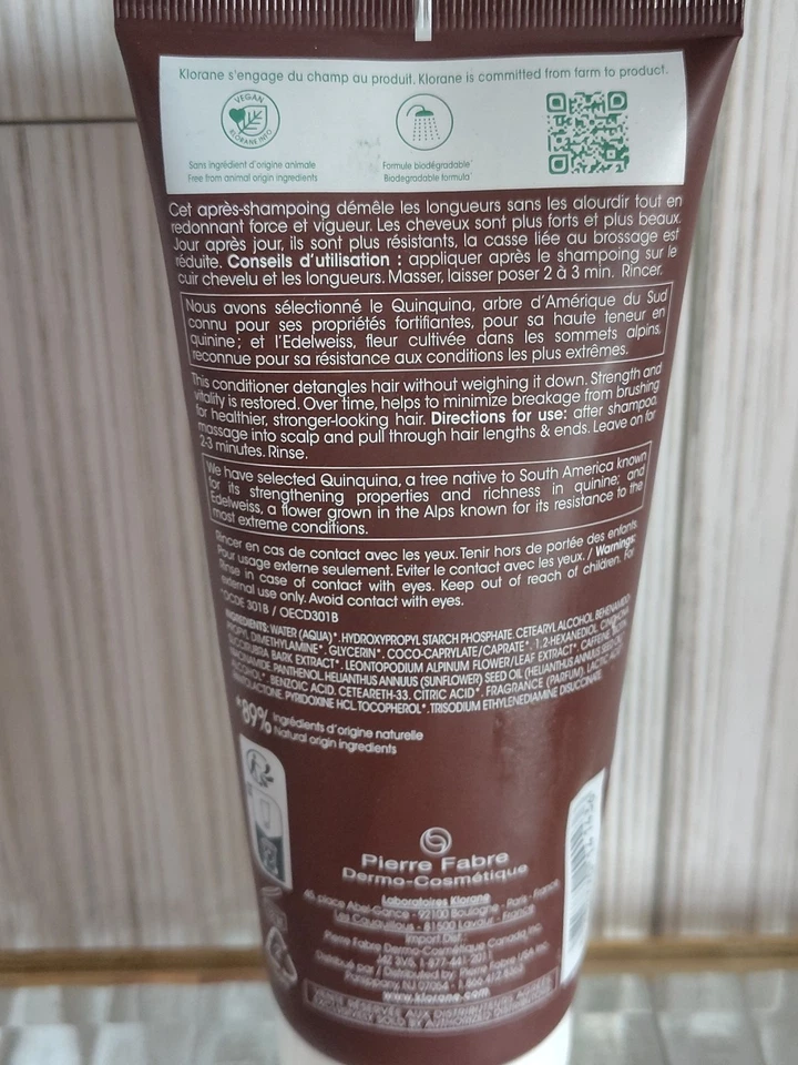 Klorane Acondicionador con Quinina y Vitaminas B para Adelgazar el Cabello,Hombres-Mujeres-6.7oz Foto 2 de 3