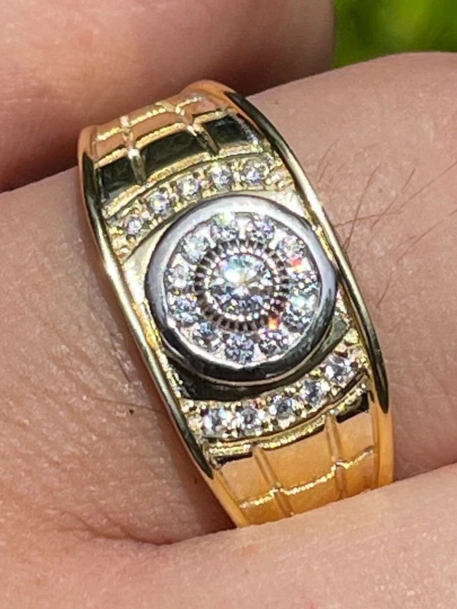 Diamonds that store look real