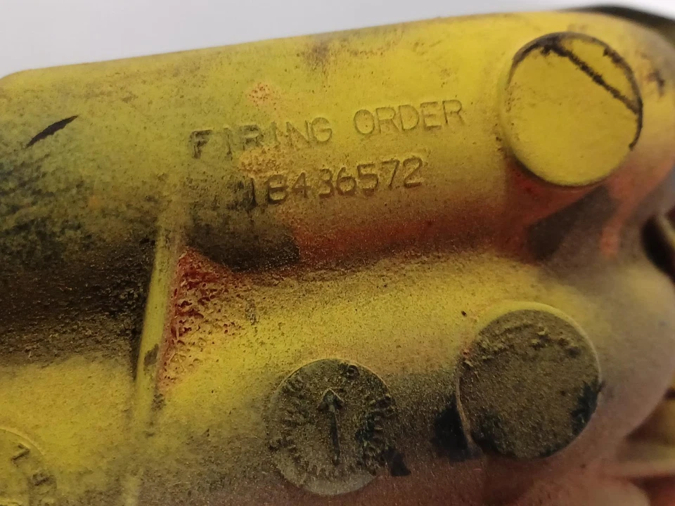 Used Upper Engine Intake Manifold fits: 2002 Chevrolet Express 3500 van 5.7L upp Foto 3 de 4