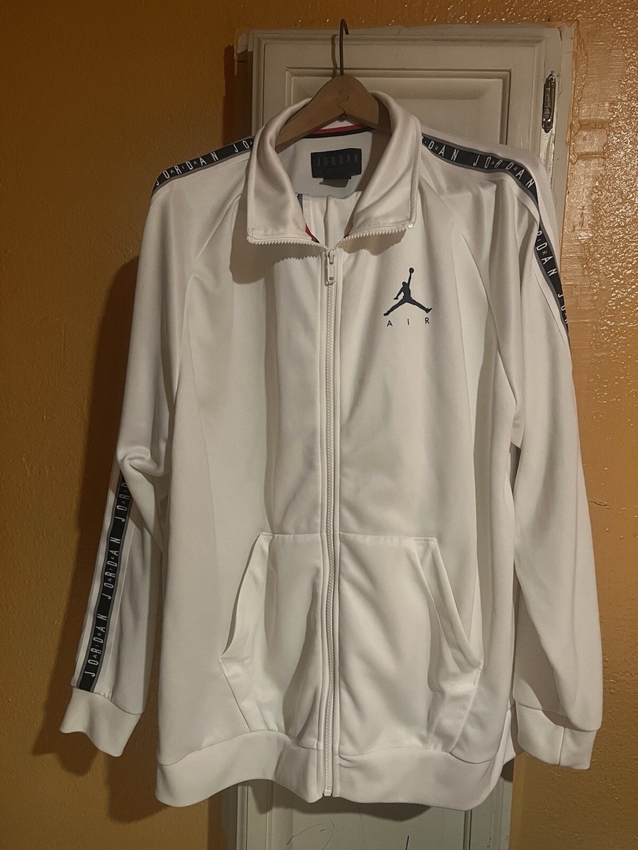 s-l1200.jpg s-l1200.jpg
