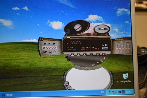 advent 7037 laptop with windows XP OS - Picture 11 of 16