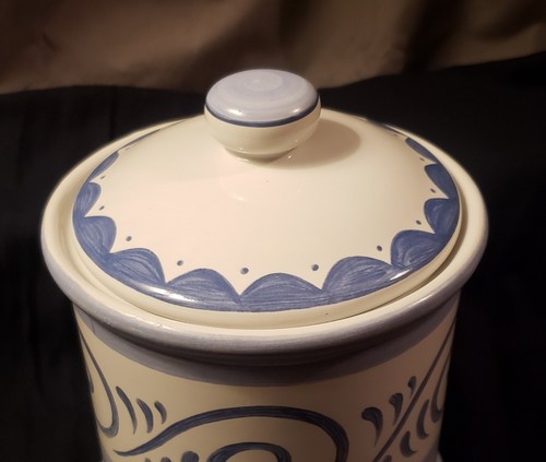 Corelle Oceanview Pattern Medium Canister With Lid Jay Imports - Picture 2 of 3