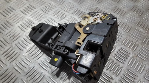 Türschloss Zentralverriegelung Tür Vorne Rechts  Volkswagen Pa DE256241-28