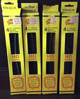 4 Model Power Straight/ Curved Track 4 Per Pack
