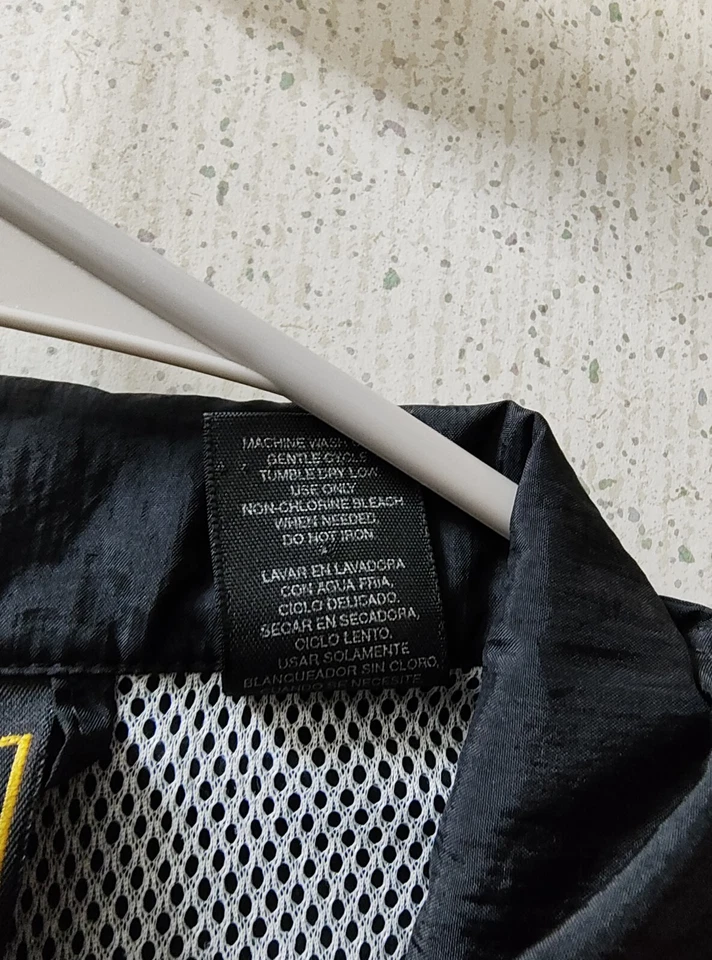 Olympics Team USA Windbreaker Jacket Men's M with Waterton Glacier Pin Clean  - Image 3 of 4