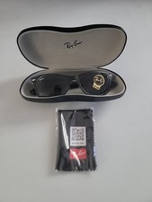 Ray-Ban RB2132 New Wayfarer Sunglasses Black Frame 52-18 w/ Hard Case  Cloth