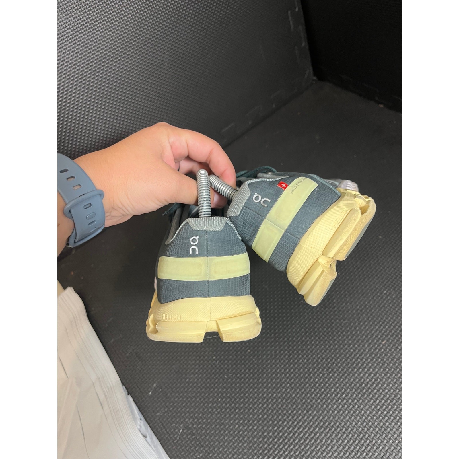 On Running Cloud Cloudflow Size 9 Sea/Limelight H… - image 7