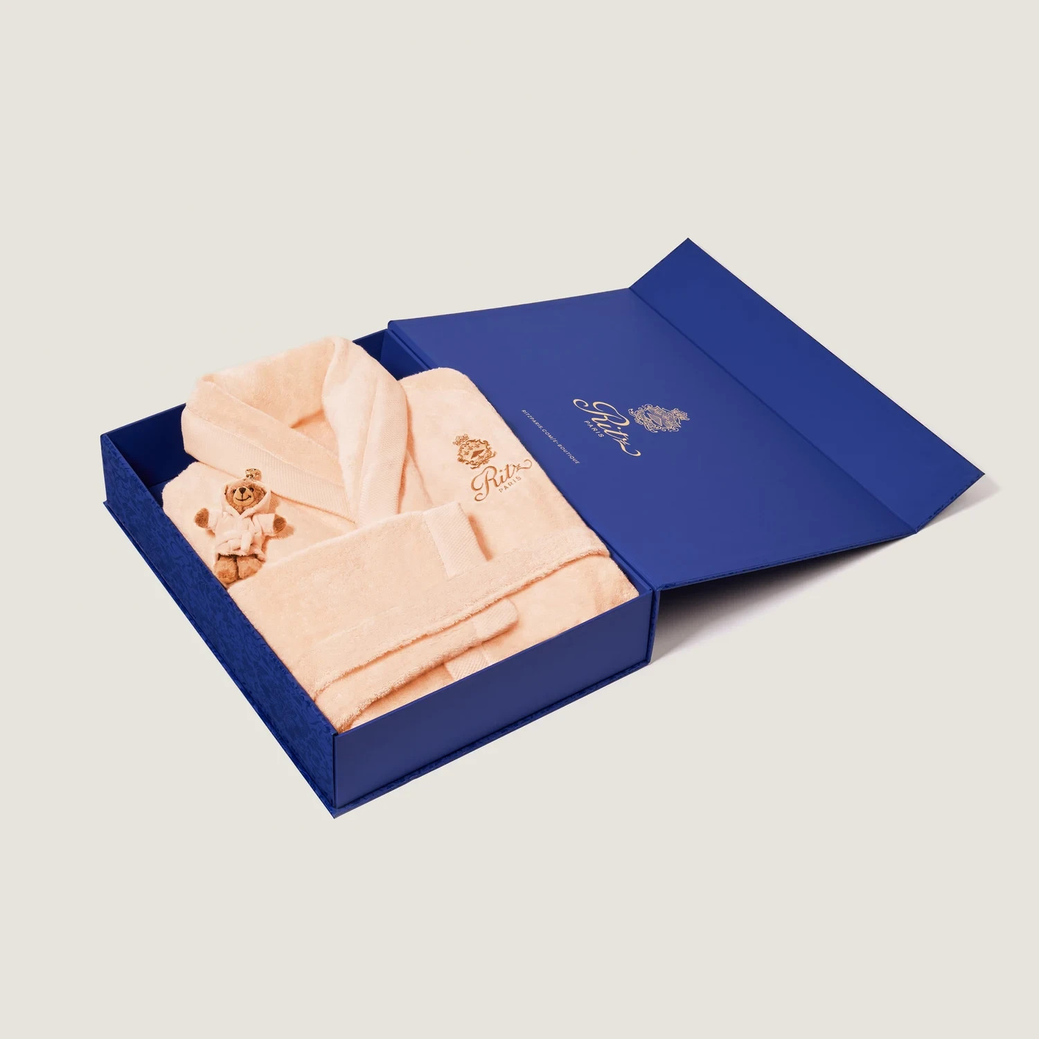 The Ritz Paris RARE Bathrobe & Spa Teddy Bear Key Ring Gift Set ROBE SIZE LARGE