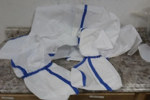 International Enviroguard W2501-4XL 25 Pk Size 4XL Disposable Coveralls image 7