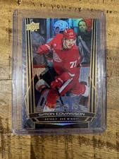 25-26 Upper Deck #E-183 Simon Edvinsson Encore Gold /50 (9/50) Hockey Card