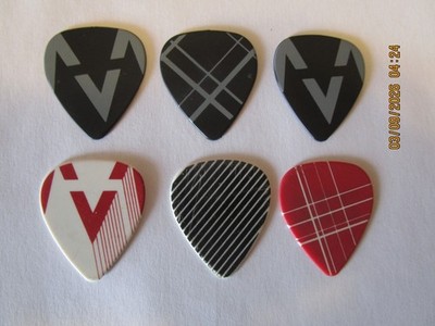 Lot of 6 Maroon 5 Adam Levine 222 Signature Guitar Picks - 08