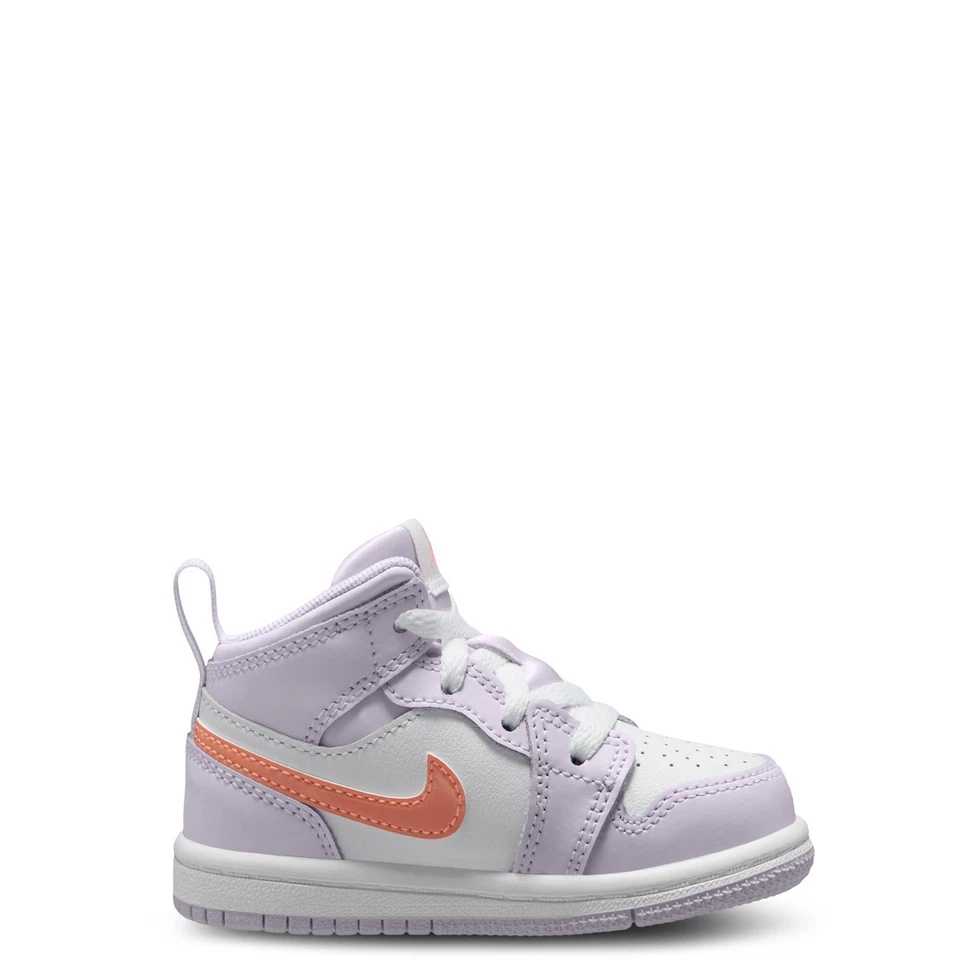 Jordan 1 Mid SE para niños pequeños apenas uva/rosa atómico-blanco (IM4421 500) Foto 2 de 4