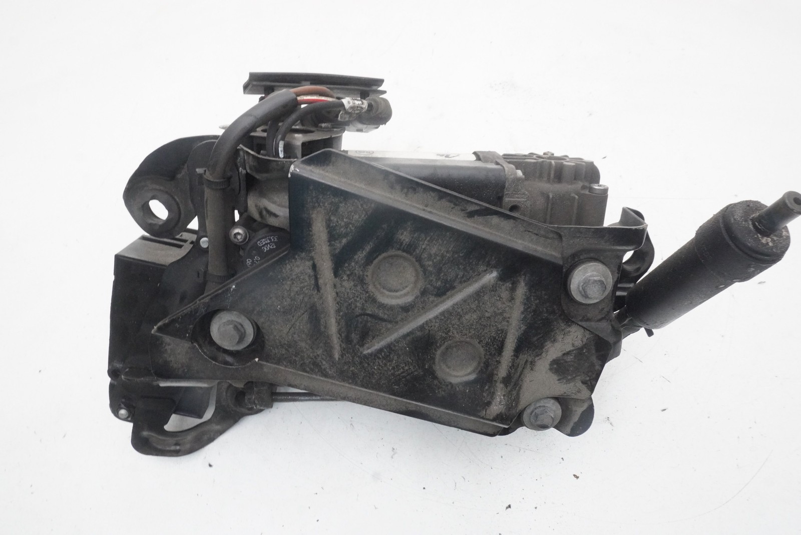 Bentley Continental GT 2003-2018 Air suspension compressor P/N 3D0616005P