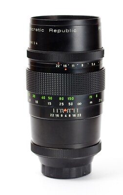 Pentacon 4/200mm f/4 200mm f4 mount M42 GDR 15 Blades Bokeh No.8588134