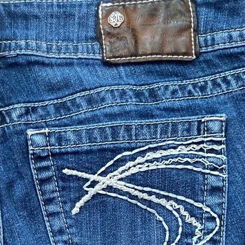 Silver Suki Jeans Womens 28 x 32 (actual 30x30) Blue Dk Wash Mid Rise Bootcut - Picture 3 of 12