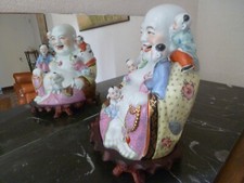 Bouddha rieur en porcelaine