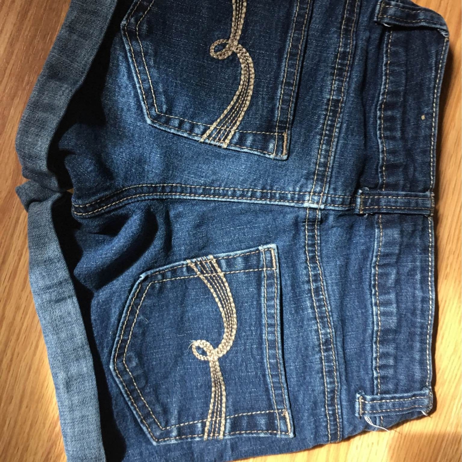 Picture 2 of 2