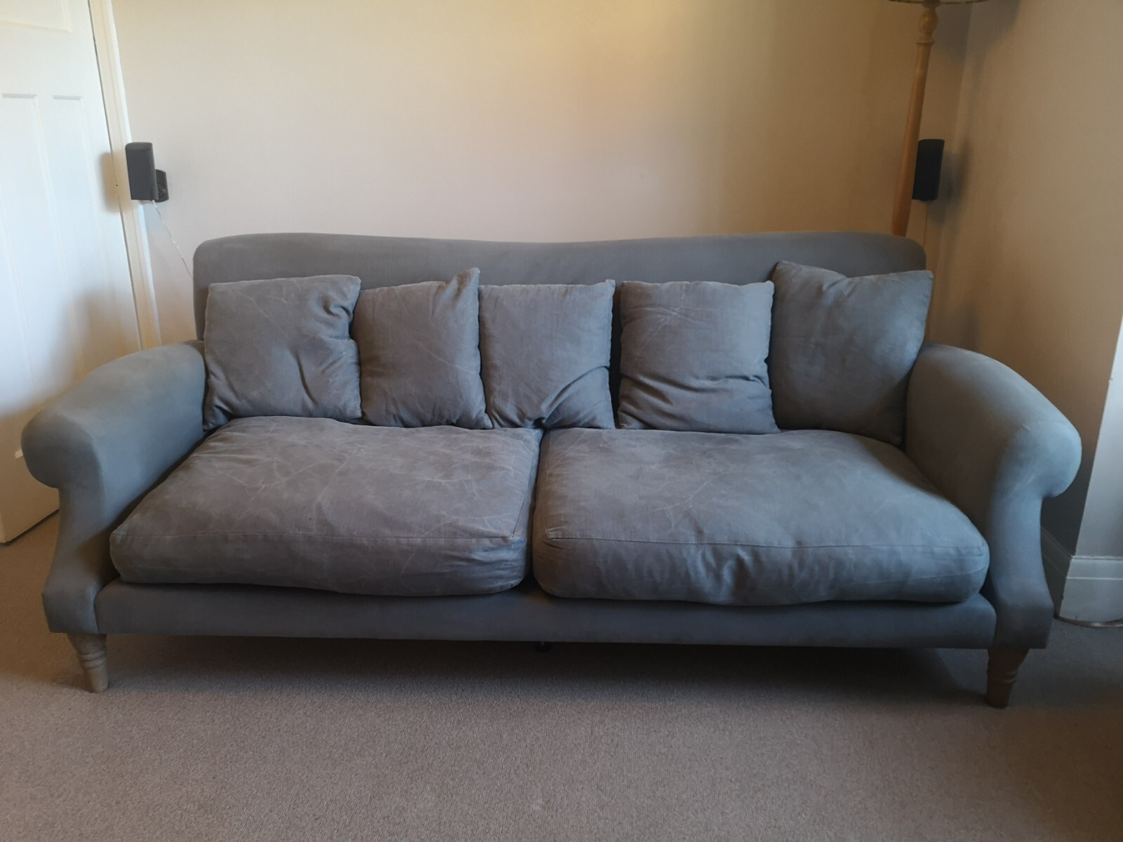 Loaf Crumpet Sofa Good Condition, Size Large eBay