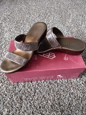 Italian shoemakers Lavish Pearl brass