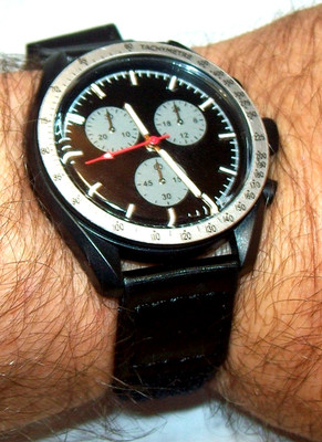TMI (Seiko) Mens Watch BRAND NEW w/Hook 'n Loop Perfect Adjust Looks Runs Great