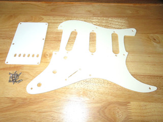Fender 2018 USA White 1 Ply American Original 50's Stratocaster Pickguard