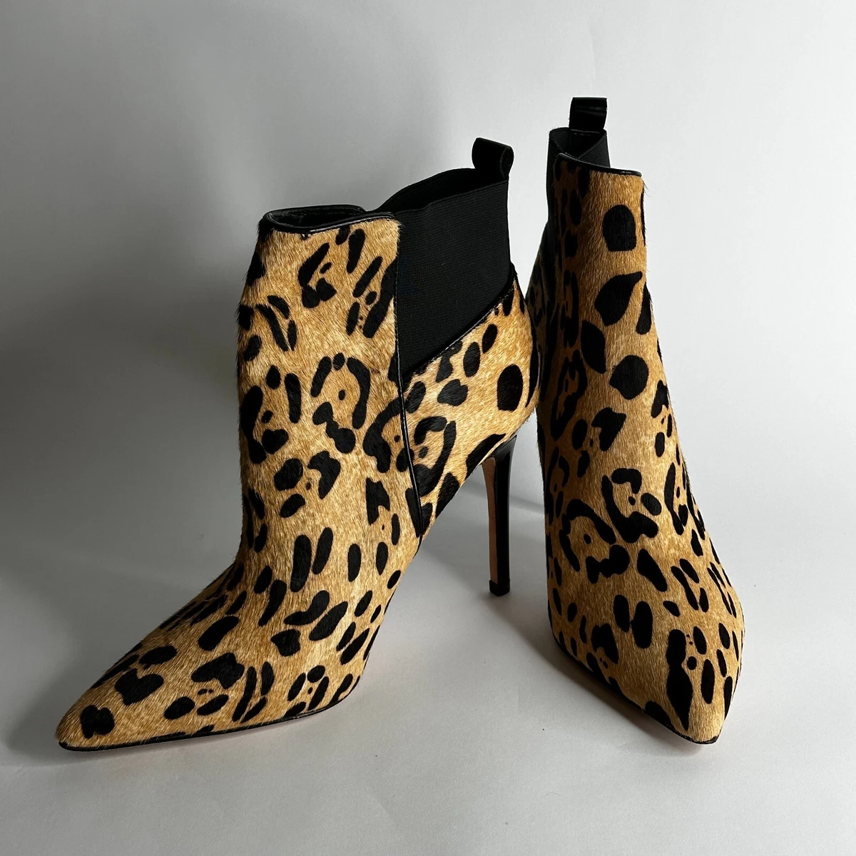 Bottes Shooties à Talons Hauts CHARLES DAVID Motif Léopard - Taille US 8 (B/M) - Occasion Très Bon état