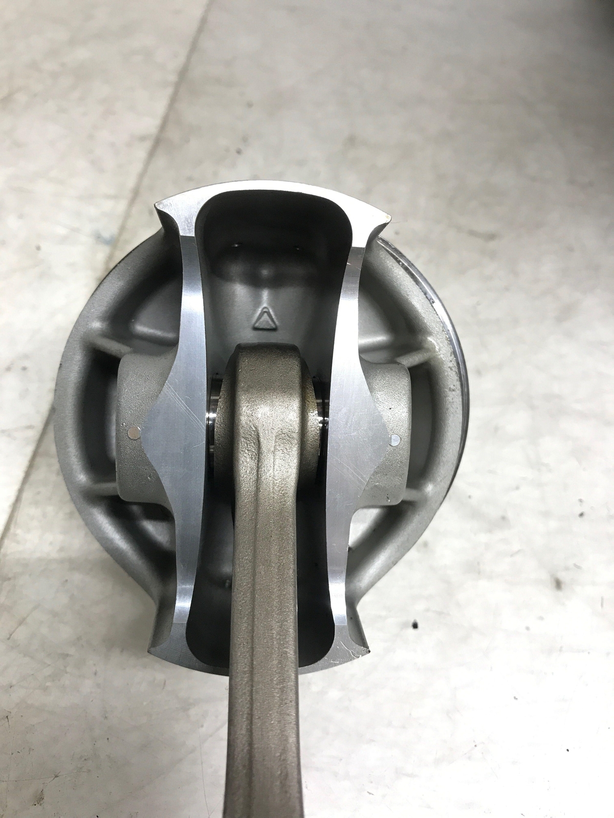 2017-2020 FERRARI GTC4LUSSO (A) 6.3L V12 PISTON HEAD CONNECTING ROD 60108163 OEM