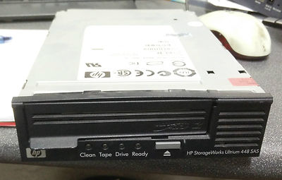 HP DW085A StorageWorks Ultrium 448 LTO-2 200/400GB Internal SAS Tape Drive