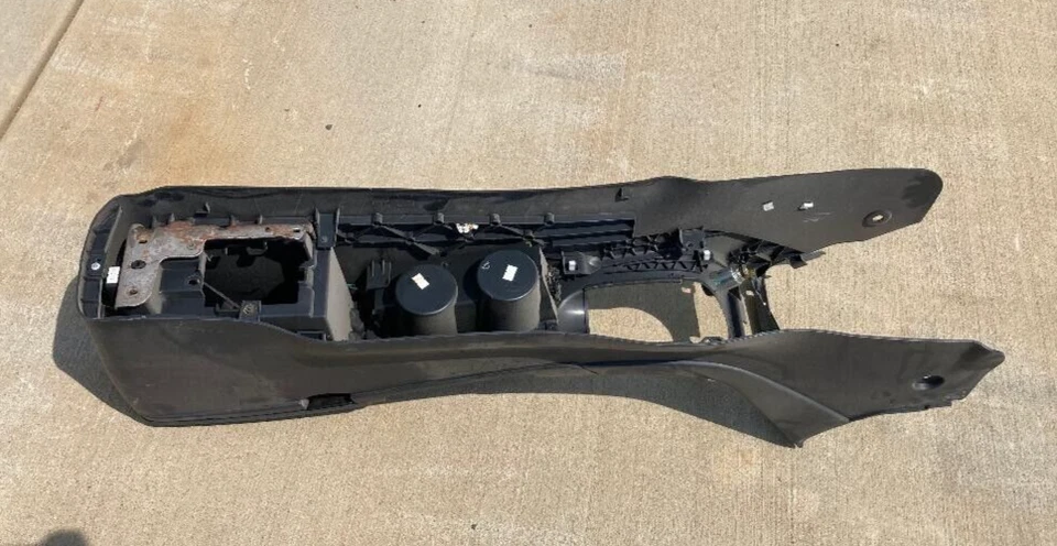 MITSUBISHI ECLIPSE 2006-2012 consola central pieza original OEM Foto 2 de 4