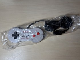 Consola de juegos Nintendo NES Control Deck Top Loader completa en caja como nueva