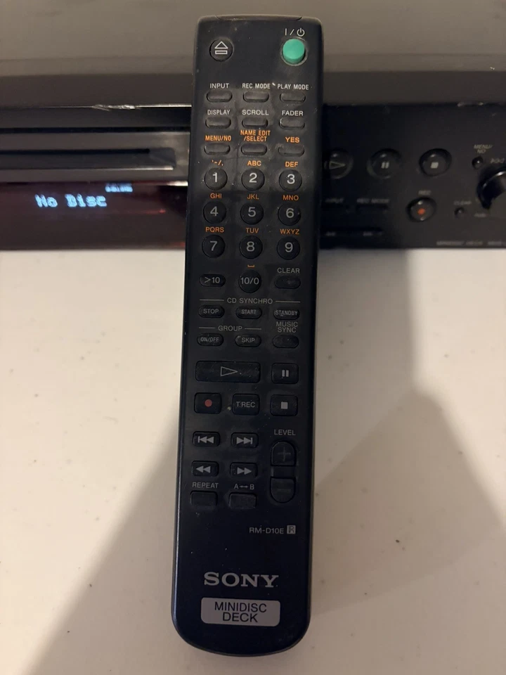 Gravador/player Sony MDS-JE480 MiniDisc Deck. Controle remoto testado e funciona incluído - Imagem 3 de 4
