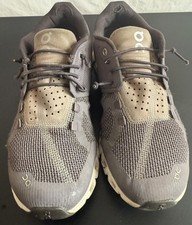 On Cloud 5 Swiss Engineering Athletic Gray Running Shoes Women's Size 8