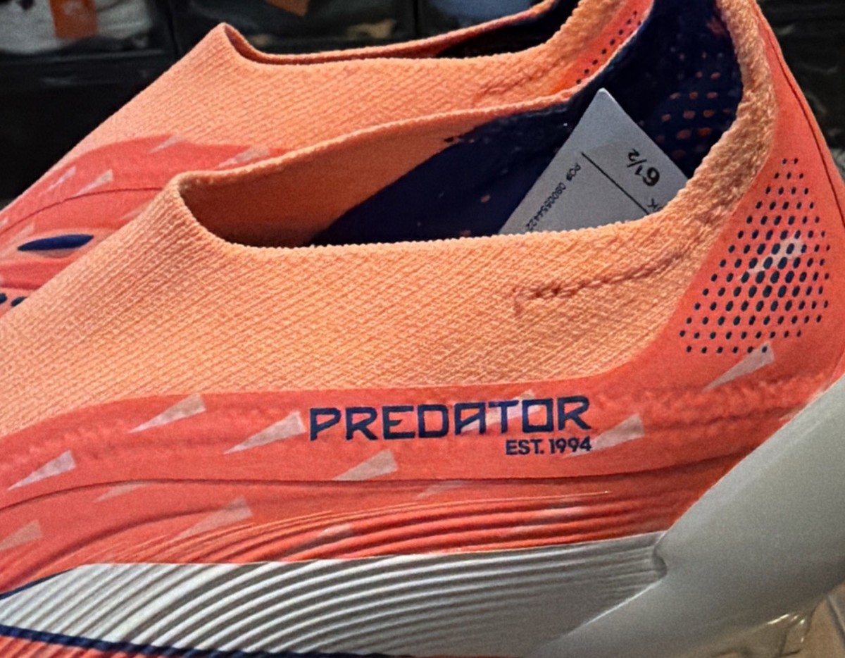 Size 7 Adidas Predator Elite Laceless FG Signal Coral Men's Soccer