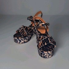 Gianni Bini Joize Leopard Printed Velvet Cross Band Sz 7 Platform Sandals  NWOB