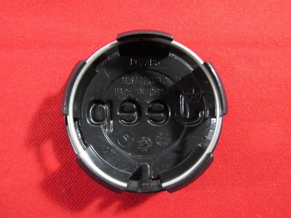 Tampa central de roda JEEP WRANGLER GRAND CHEROKEE COMPASS PATRIOT CHEROKEE - Imagem 4 de 4