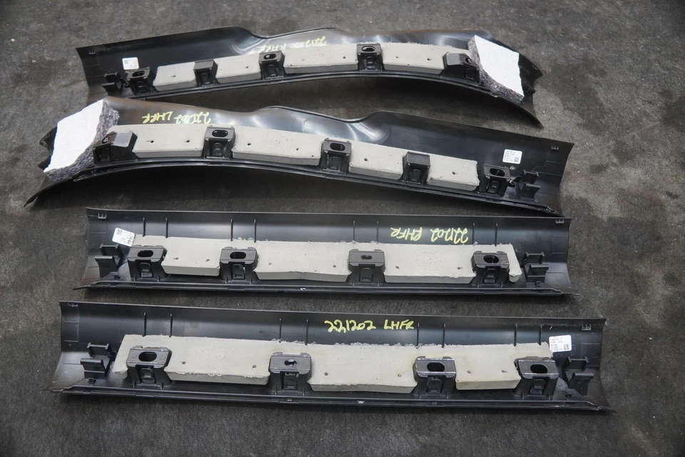 Set 4 Door Sill Scuff Plate Trim Panel 51477390769 Oem Bmw 740i G12 2018 Rh - Image 2 of 4