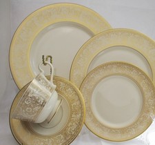 Franciscan USA fine china Renaissance Gold 20 pc dinnerware set service for 4
