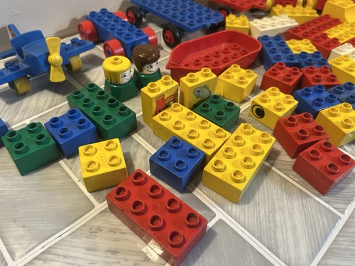 Lego Duplo bundle - mattoncini, auto, aerei ecc necessita di pulizia - Foto 6 di 13