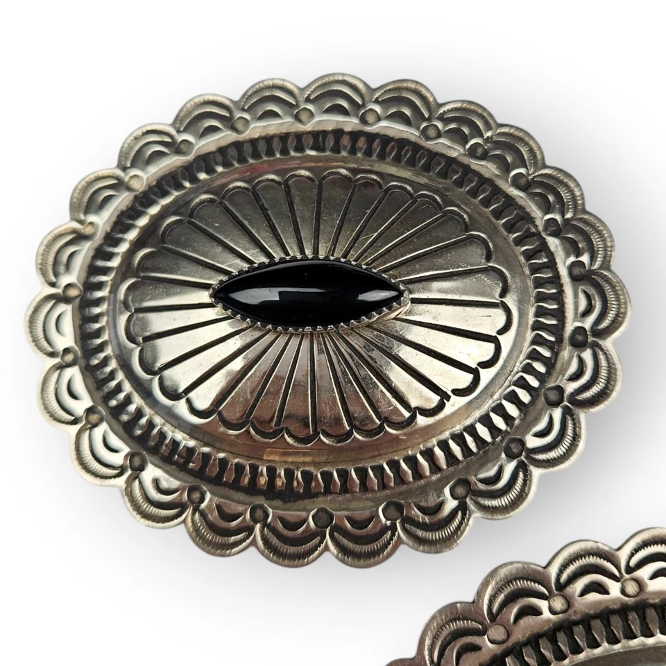 Juego de 3 diapositivas de cinturón Southwestern Concho estampadas níquel plata ovaladas de colección 3"    Foto 2 de 4