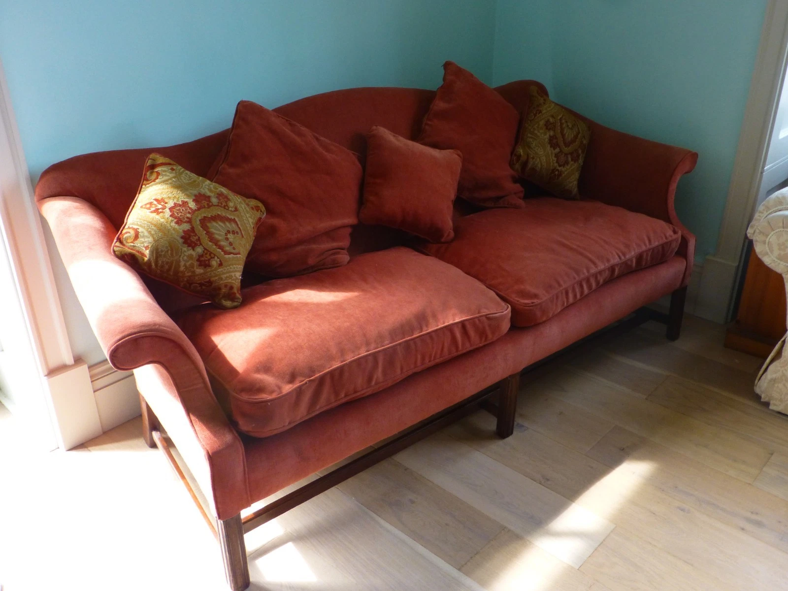 Antique 19th century Georgian design serpentine camel back sofa settee
Opens in a new window or tab