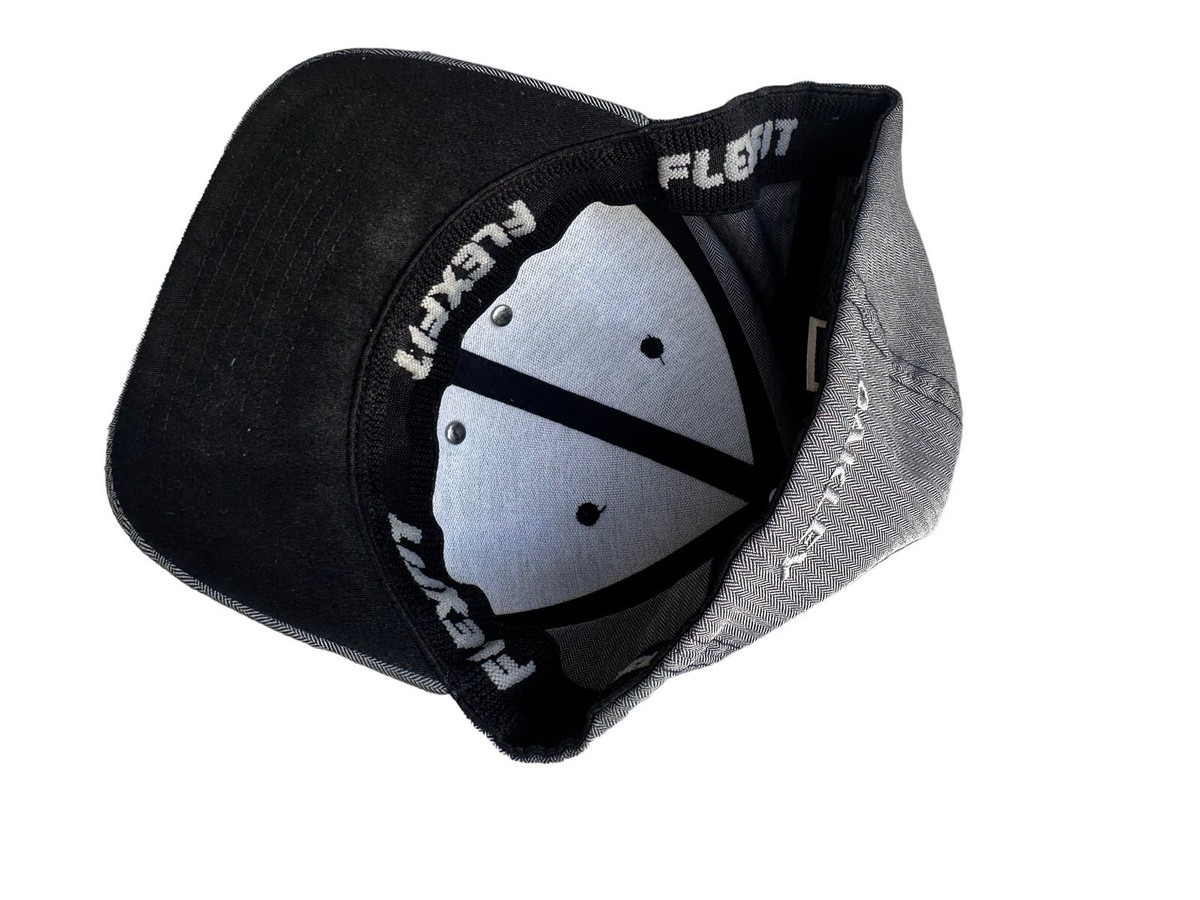 Vintage Oakley Y2K Metal Logo FlexFit Cap Gorp | eBay