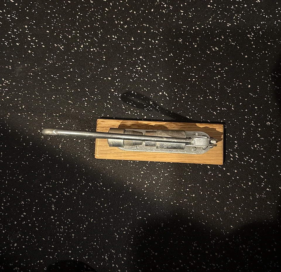 Nice Vintage Adjustable Pecan Cracker “Reed's Rocket” Reeds Machine Co. - Image 2 of 4