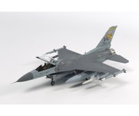 Tamiya 1:72 F-16CJ Fighting Falcon M.ZurüSttei.