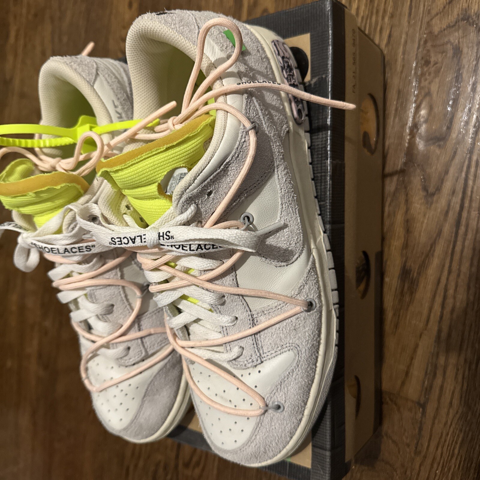 OFF WHITE X NIKE Taglia 11 5 Nike Off White x Dunk Low (lotto 12 di 50) spedizione veloce ?