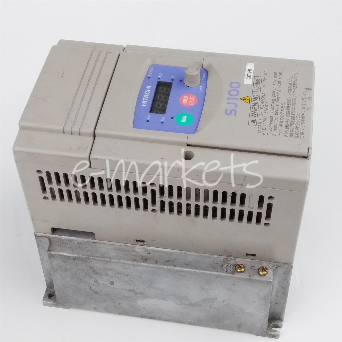 日立インバータSJ100-037LFR 可愛がら 3.7kW(5hp)三相200V 新品