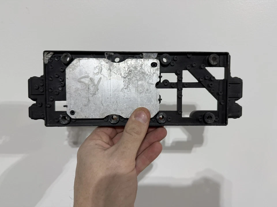 Módulo de control de encendido 93-99 Cadillac Deville Seville Allante 4,6 L 1103971 Foto 2 de 4